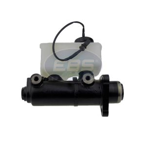 MASTER CYLINDER