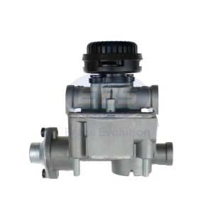 RELAY VALVE