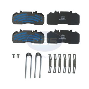 BRAKE PAD SET E11 - C/W FITTING KIT - PAN19