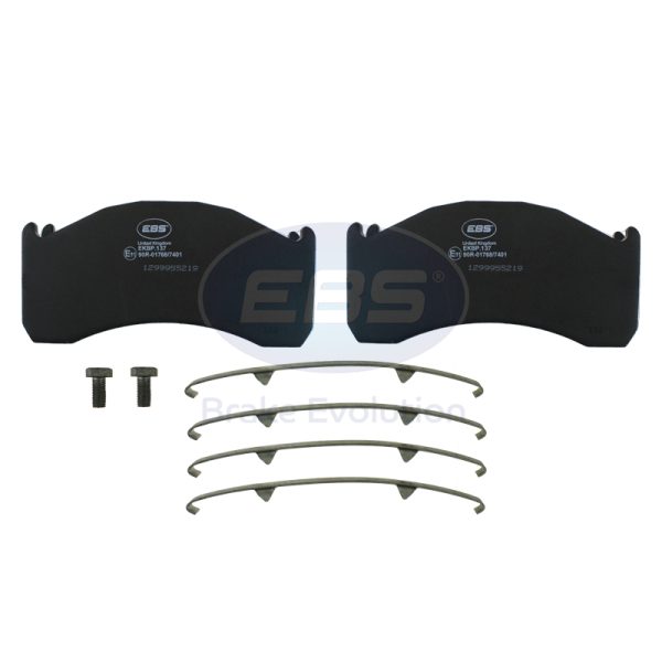 BRAKE PAD SET E11 - C/W FITTING KIT - C DUCO