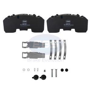 BRAKE PAD SET E11 - C/W FITTING KIT - SB6 - KEY TYPE