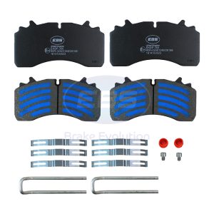 BRAKE PAD SET E11 - C/W FITTING KIT